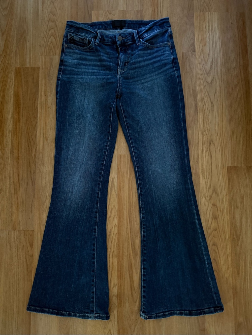 Buckle black Women's Bootcut Jeans - 29x32
